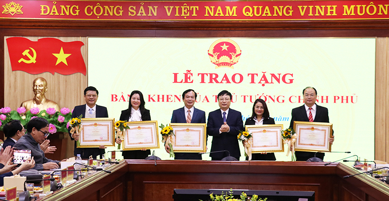 Bang khen ca nhan