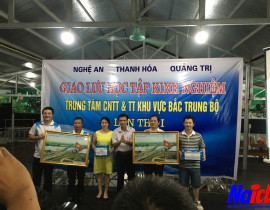 Giao lưu, học tập kinh nghiệm